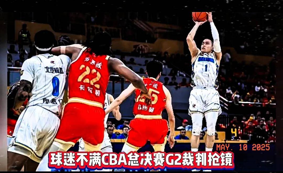 包含VAR判罚再引争议，尤文图斯对阵本菲卡裁判判点引发巨大争议的词条